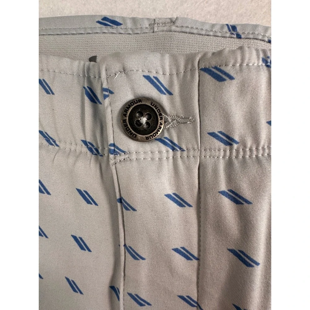 Under Armour Mens Grey Blue Geometric Print Golf Shorts 11 Inseam 38 1373982-014